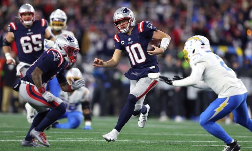AFC Playoffs: Patriots grind out win over Chargers