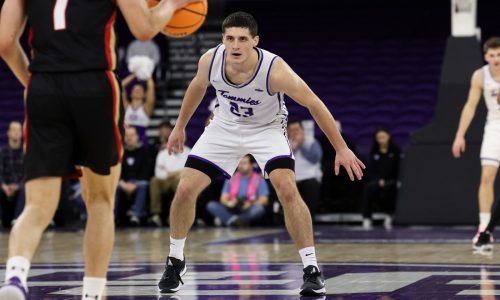 Men’s basketball: Tommies down Denver in Summit opener
