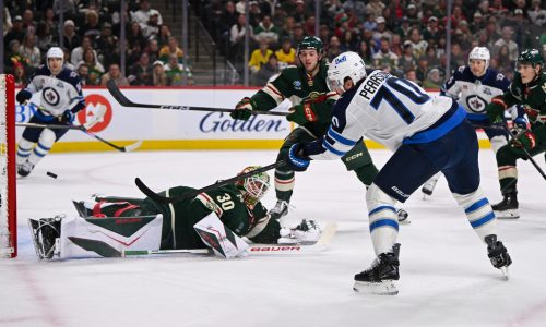 Wild hit serious turbulence with Jets in town