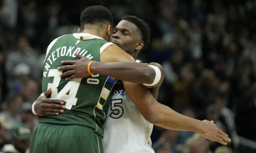 Frederick: If Timberwolves can add Giannis Antetokounmpo, they should