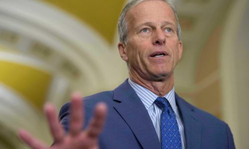 Senate readies vote on Venezuela war powers as Trump pressures GOP defectors