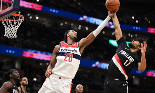 Gran noche de Sarr ayuda a Wizards a romper racha de 9 derrotas, al imponerse 115-111 sobre Blazers