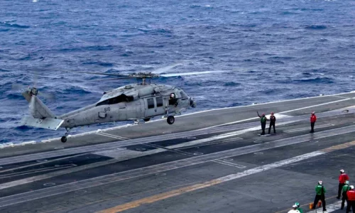 Trump Says ‘Big Force’ of US Naval Ships Headed Toward Iran