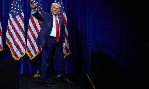 Trump meets with oil executives at the White House on Friday, seeking investments in Venezuela