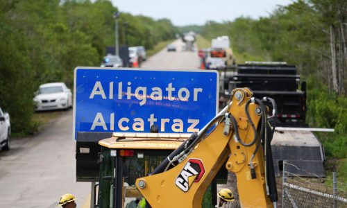 Detainees to testify about legal access at Florida immigration detention facility