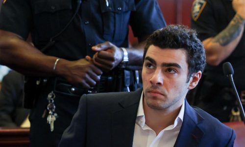 Judge says she’ll hold a limited hearing on seizure of Luigi Mangione’s backpack