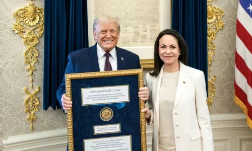 Venezuela’s Machado Gifts Trump Her Nobel Peace Prize Medal