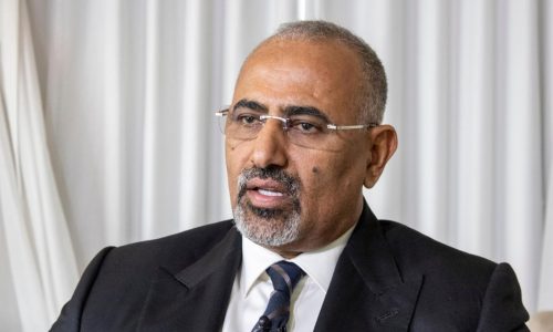 Arabia Saudí alega que Emiratos ayudó a sacar del país a un líder separatista yemení buscado