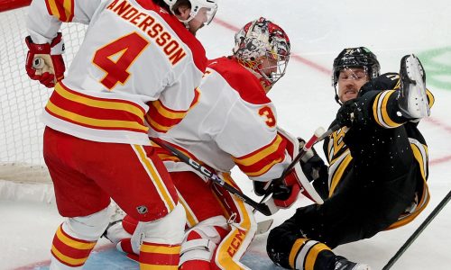 Bruins lose out on Rasmus Andersson