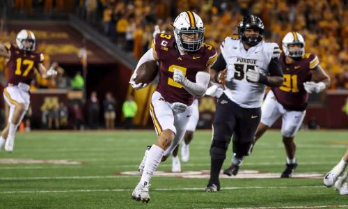 Ex-Gophers star Koi Perich commits to Oregon over Texas Tech