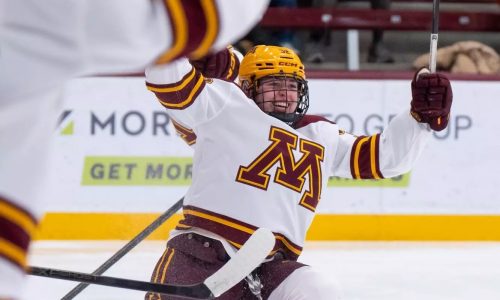 Women’s hockey: Gophers edge No. 1 Badgers in OT