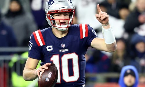 Texans head coach DeMeco Ryans evaluates Patriots QB Drake Maye