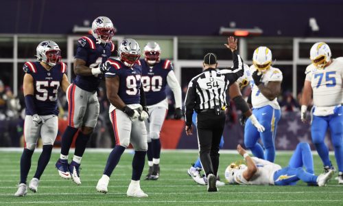How did Patriots defense dominate Chargers? ‘Violence and aggression’