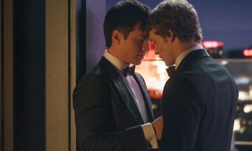 Love ‘Heated Rivalry’? 7 more hockey romance books to check out