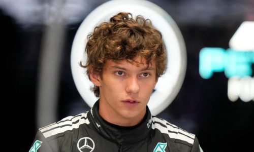 F1: Kimi Antonelli sale ileso tras accidente cerca de su casa en San Marino