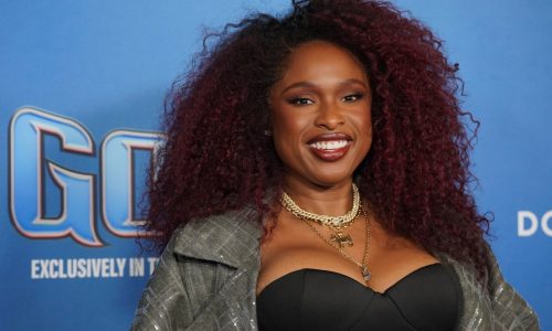 Jennifer Hudson to produce Broadway’s first ‘Dreamgirls’ revival in 39 years