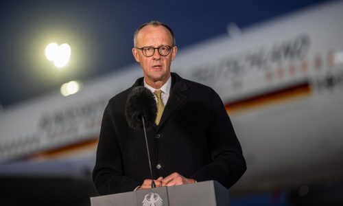 Canciller alemán llega a China para abogar por comercio justo y ayudas para fin de guerra en Ucrania