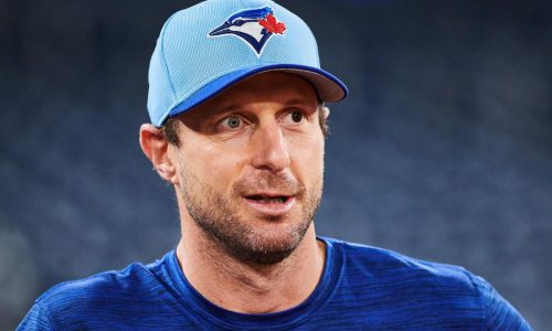 La hija de 8 años de Max Scherzer envió una nota a los Azulejos para quedarse en Toronto