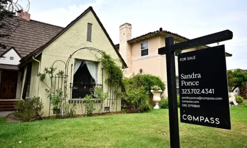 As Mortgage Rates Decline, Homebuyers Gain $30,000 in Purchasing Power