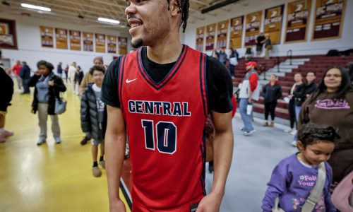 High school roundup/scores: Javi Lopez ignites Central Catholic with standout game