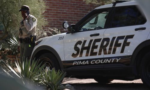 Buss: Guthrie search should be standard for everyone