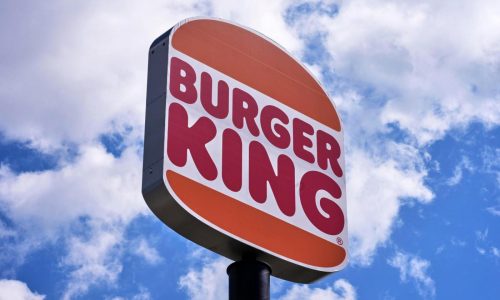 Burger King is testing AI headsets that will know if employees say ‘welcome’ or ‘thank you’