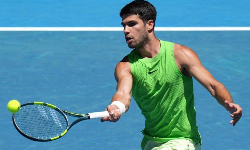 “Este año vine con hambre de más”: Alcaraz arrasa a Fils para coronarse en Qatar