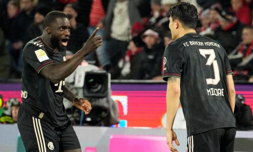Dayot Upamecano firma nuevo contrato de 4 años con Bayern Múnich