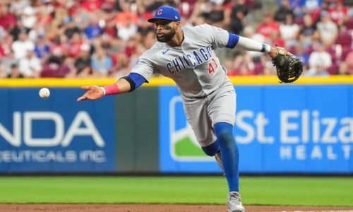 Diamondbacks y Carlos Santana acuerdan contrato de dos millones por un año, de acuerdo a fuente