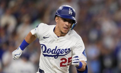 El utility de Dodgers Tommy Edman no estará listo para el día inaugural tras cirugía de tobillo