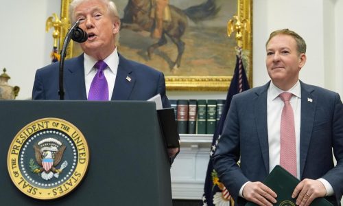 El gobierno de Trump da importante paso para desmantelar las regulaciones climáticas