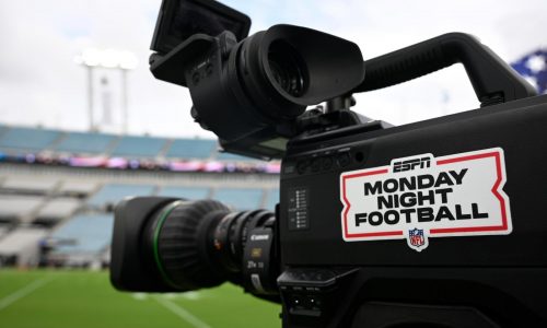 ESPN cierra acuerdo sobre NFL Network y derechos de RedZone, dando a la liga participación en la red