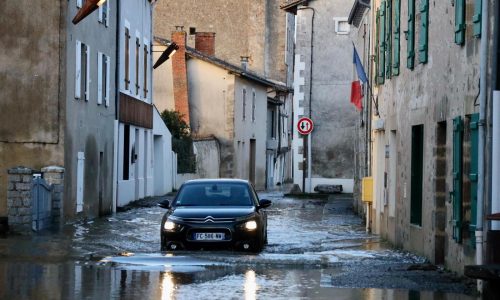 Secuelas de tormenta Nils dejan 2 muertos en Francia; se mantienen alertas por inundación