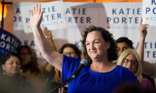 Crowded Democratic field in California governor’s race might provide a rare opening for the GOP