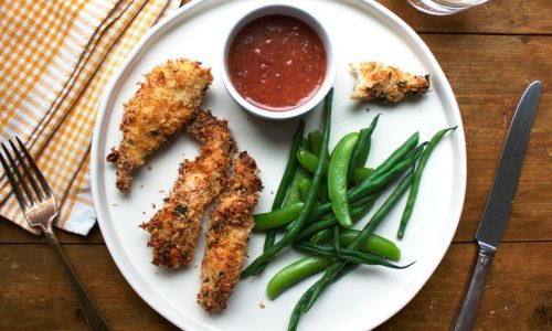 Snack like a pro on Super Bowl Sunday with Panko-crusted chicken strips and game-changing sauce