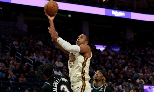 Gui Santos anota bandeja clave y suma 16 puntos en la victoria de Warriors 114-113 sobre Grizzlies