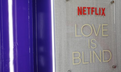 ‘Love Is Blind’ Season 10 contestant hospitalized after pouring nail glue in eye