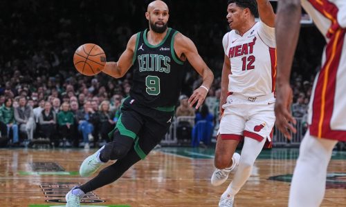 Los Celtics remontan un déficit de 22 puntos para vencer por 98-96 al Heat