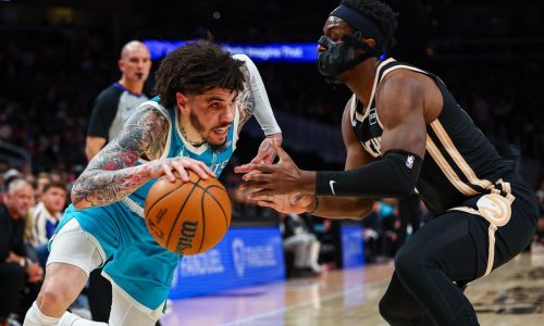 Bridges brilla con Hornets, que vencen a Hawks 126-119 e hilvanan su 9na victoria