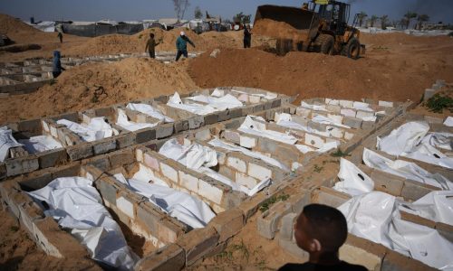 Médicos Sin Fronteras suspende labores en hospital de Gaza por presencia de hombres armados