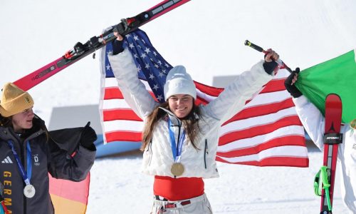 Breezy Johnson gana el primer oro de EEUU en los Olímpicos de Invierno tras caída de Lindsey Vonn