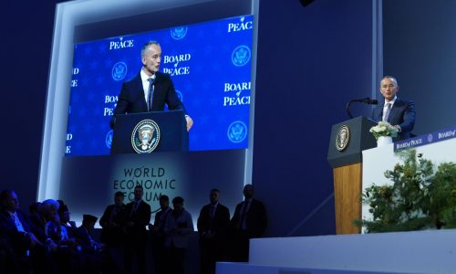 Diplomáticos de la UE hablarán sobre el futuro de Gaza con el director de la Junta de Paz