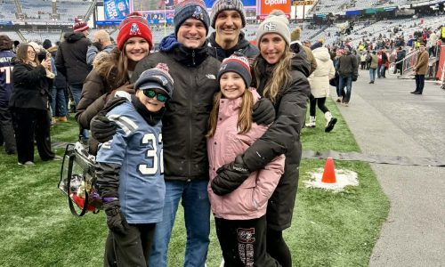 Patriots RB TreVeyon Henderson surprises Massachusetts boy with rare health challenges