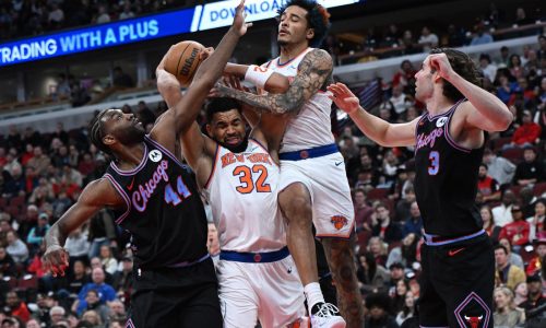 Towns anota 28 puntos y captura 11 rebotes; Knicks vencen 105-99 a Bulls