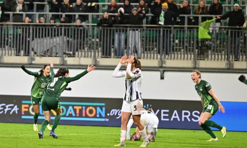 Wolfsburgo remonta para empatar con Juventus en la Champions femenina; gana Man United