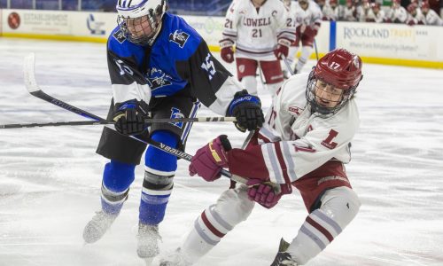 High school roundup/scores: Lincoln Clark (35 points) powers Minuteman to CAC victory