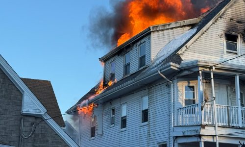 Fire destroys Lynn home, displaces 14 people