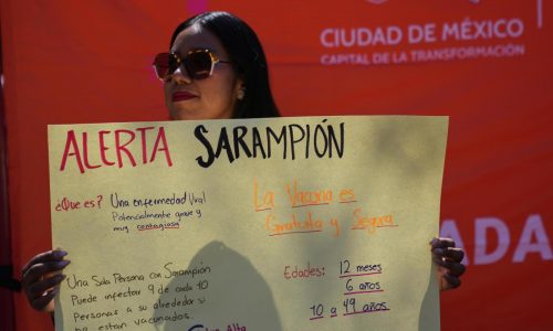 Elevan controles en Estado de México y llaman a usar cubrebocas en escuelas por avance del sarampión