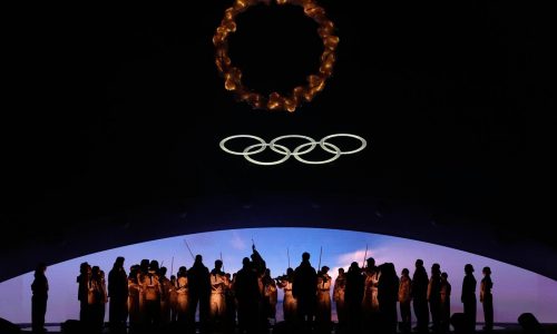 Los Juegos Olímpicos de Invierno cierran en la Arena de Verona y pasan la estafeta a Francia