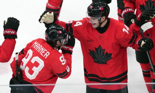 Shiffrin gana el eslalon en los Olímpicos; Klaebo logra 10º oro récord y Canadá vence en prórroga